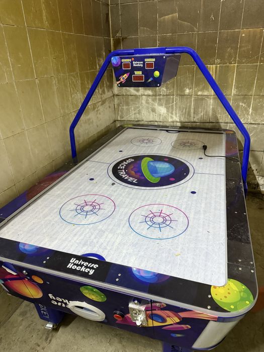 Продаются Аэрохоккей, рыбка Кинетический стол, лего стол