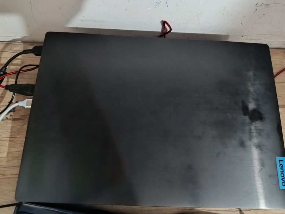 Srochno! Notbouk w ishlamidi noutda klaviatura v podarok i kuller