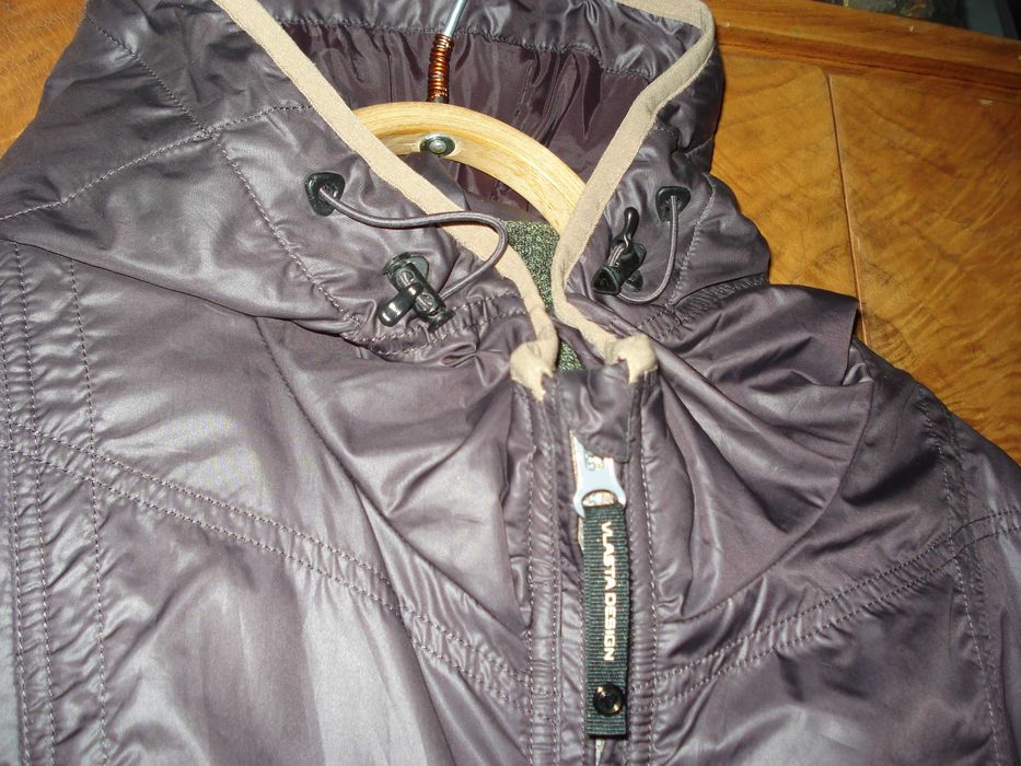 Куртка женская демисезонная.