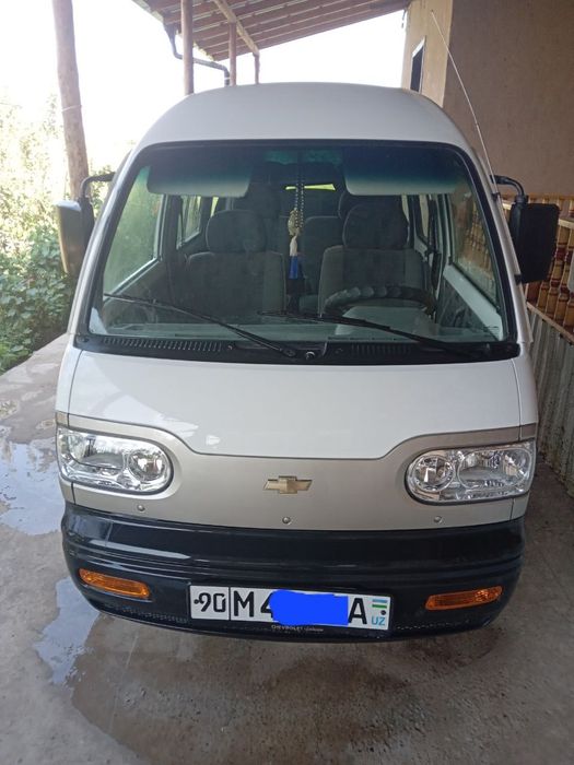 Машин сотилaди дамас