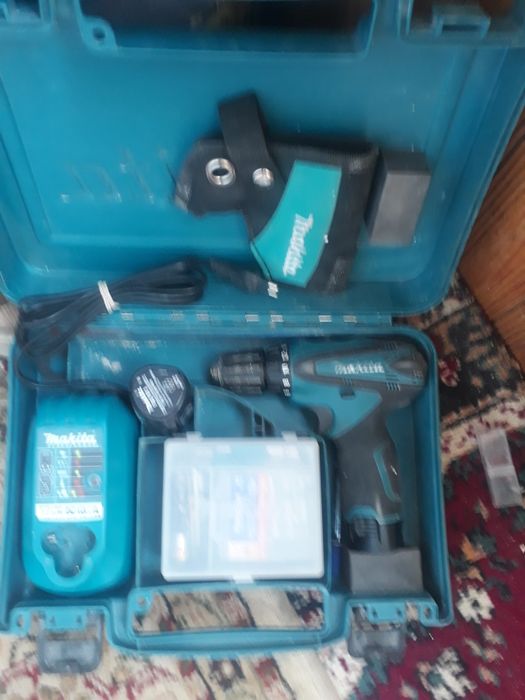 Дрель- шуруповерт