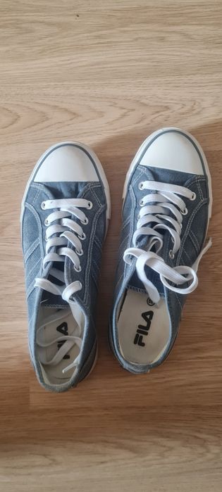 Продам кросовки кеды.