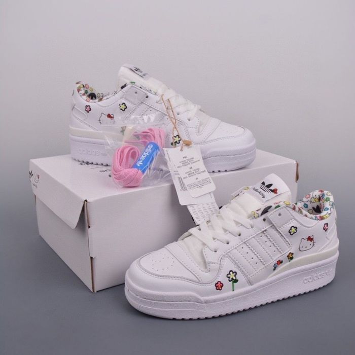 Крассовки 38 размер Adidas