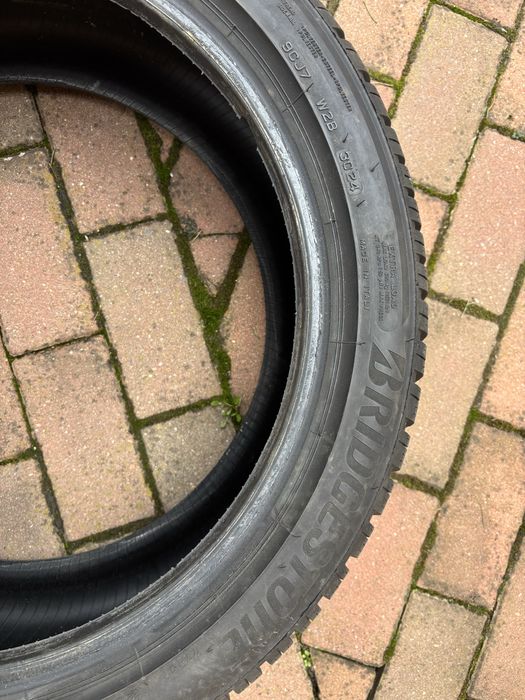Set Anvelope IARNA BRIDGESTONE Blizzak lm005 225/45R18 95V XL