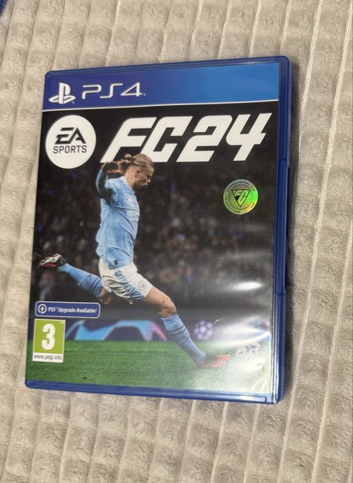 Колекция игри Fifa за PS4 отлично състояние