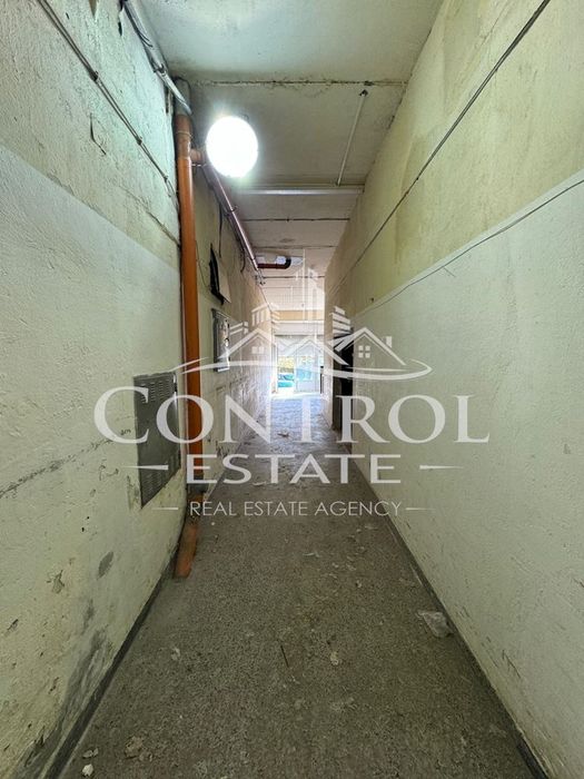 Склад в Велико Търново-Център площ 320 цена 200000