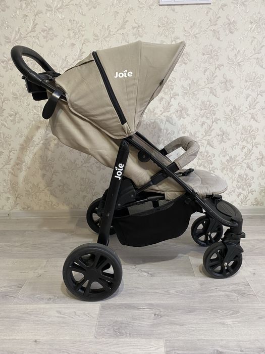 Коляска Jole прогулочна