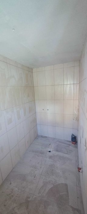 Продавам 2 етажа от къща Асеновград.