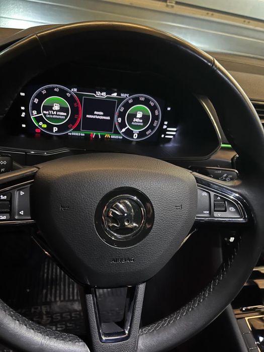 Skoda suoerb 2019