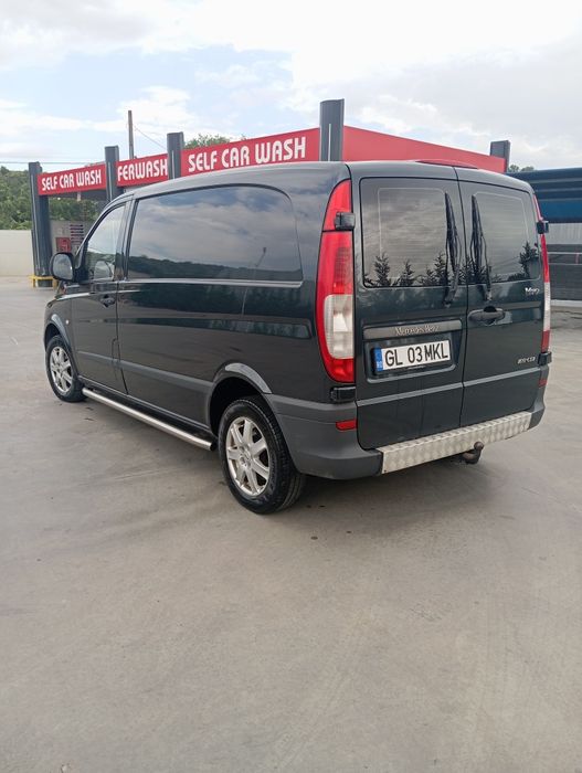 Vând sau schimb Mercedes Vito 109 !