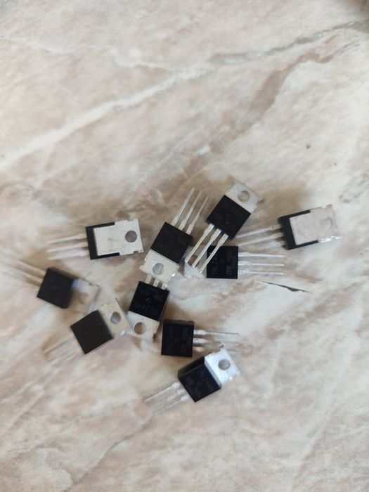 IRLZ44N — мощный N-канальный MOSFET транзистор