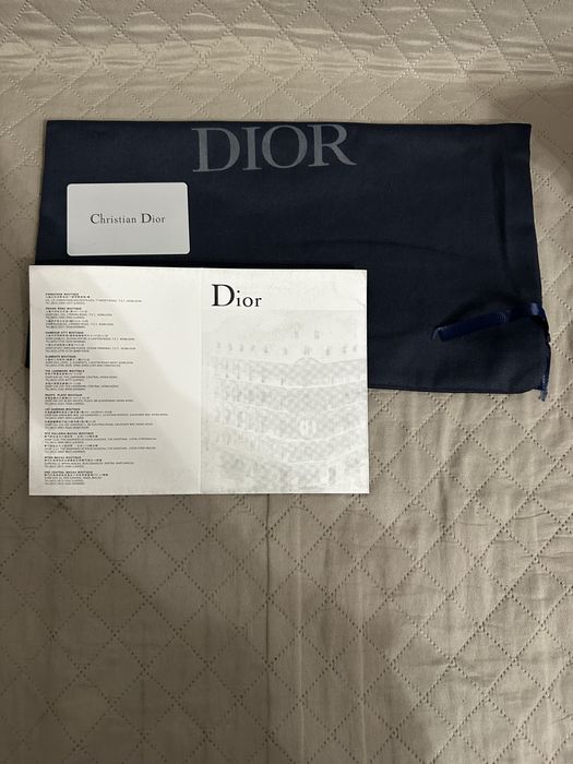 Dior b22 black reflective