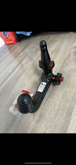 Cârlig remorcare original Westfalia Audi Q7 (2006–2015) – nou, demonta