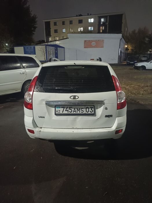 Срочно продам приора универсал