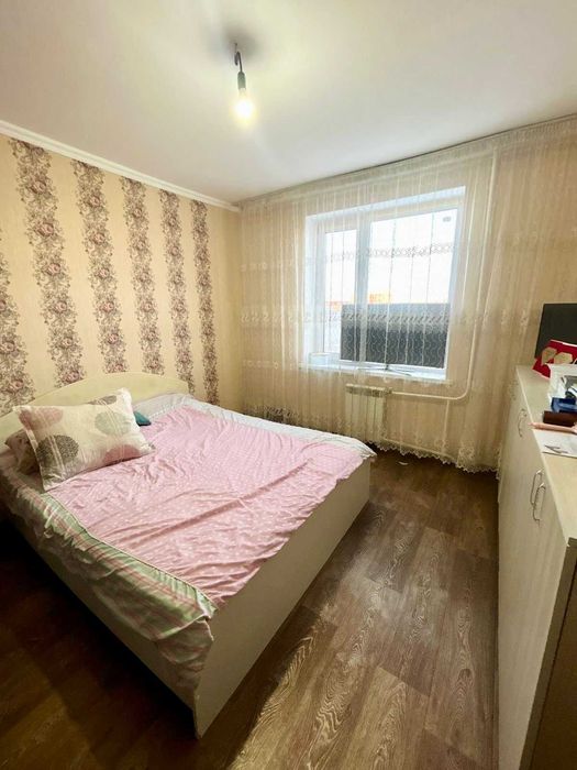 Продам трехкомнатную квартиру