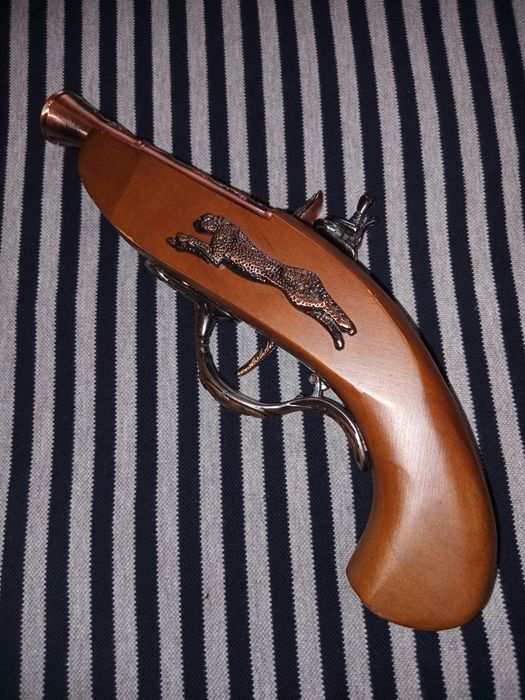 Пистолет реплика