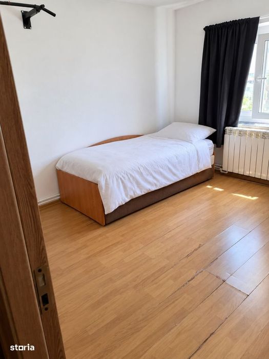 3 camere si 2 bai in imobil reabilitat complet!