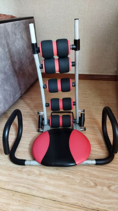 Тренажёр для пресса. Экспандер