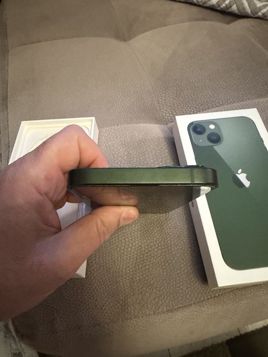 Iphone 13 ,128 gb Зелен
