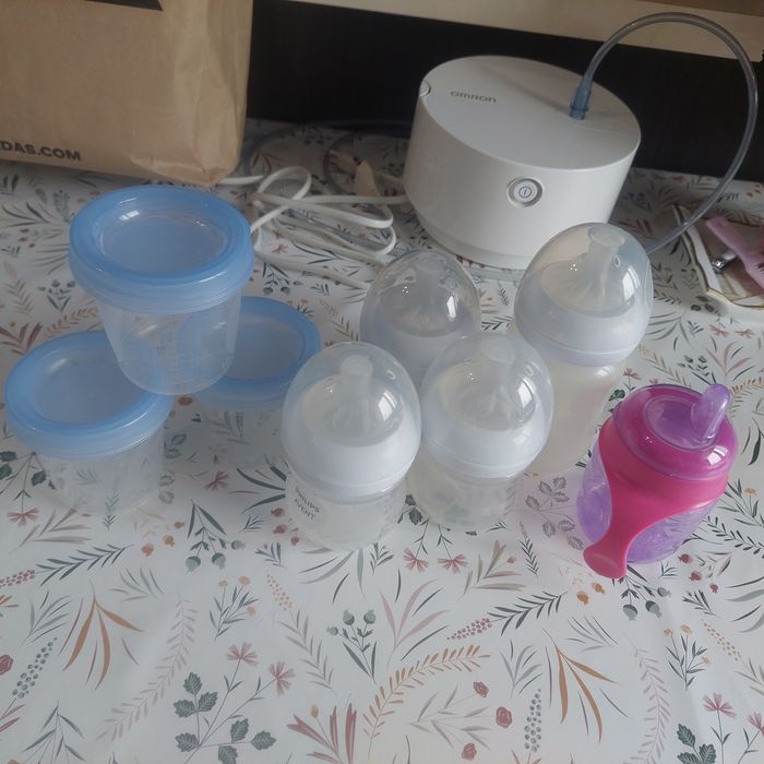 Set biberoane, pahar pt mancare și cana apa