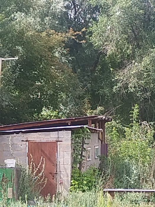 Продам участок место с домом