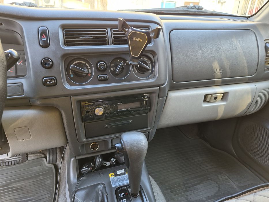 Mitsubishi Montero Sport