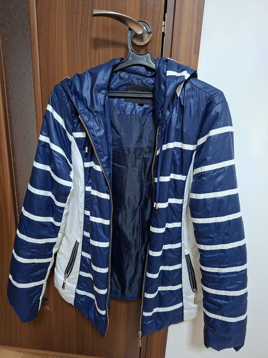 Пролетно есенно яке