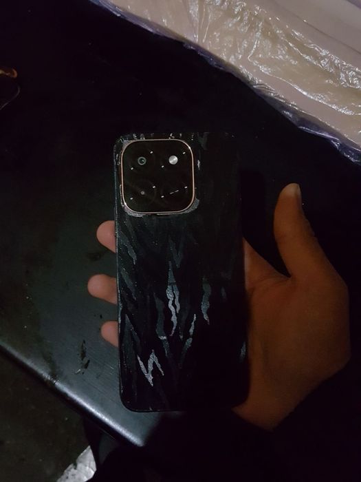 Telefon bor Honor x6c