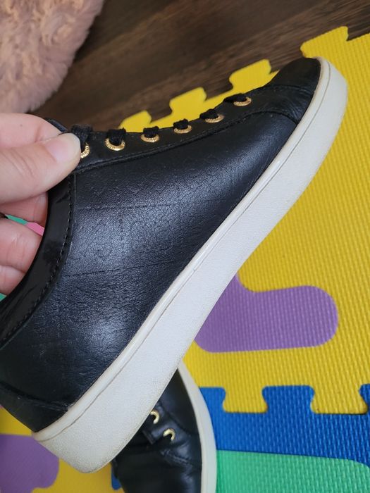 Pantofi Guess 37 din piele