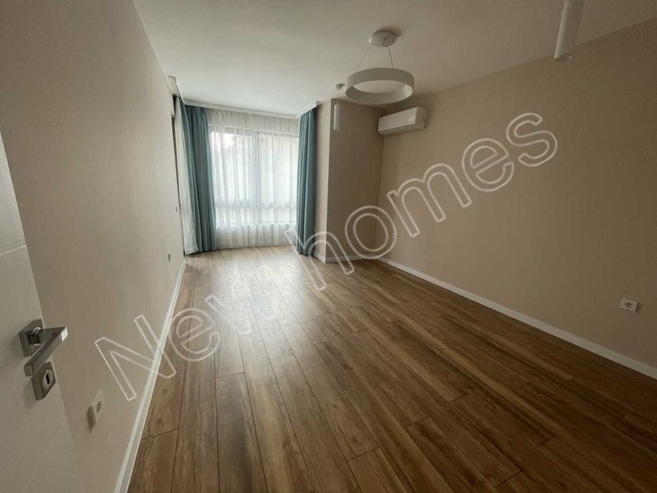 Продава се Тристаен апартамент в Пловдив, Мараша - 139 кв.м за 1467 €/кв.м - Снимка #3