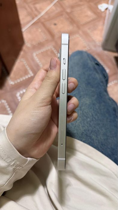 продам айфон 13 в идеале