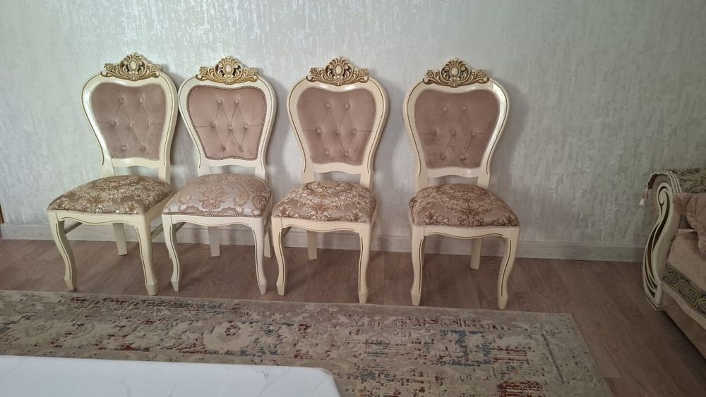 Продам стулья 8 шт