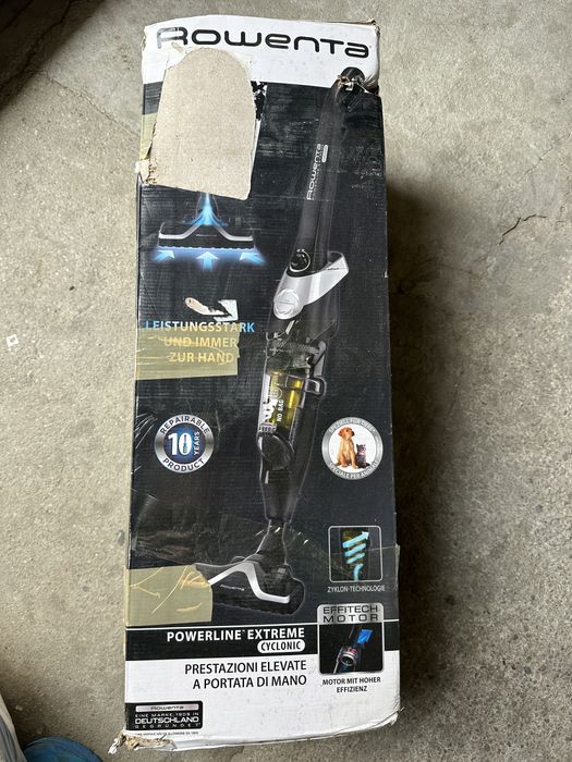 Aspirator vertical rowenta power extreme cyclonic