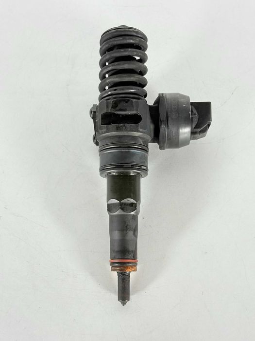Дюза Инжектор (помпа-дюза) VW Transporter T5 2.5 TDI (03-09г) 0414720210 07Z 130 073 F