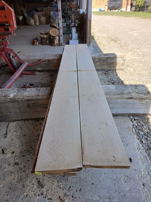 Vând rumegus la sac sau vrac ,cherestea stejar ,tei ,frasin  uscat