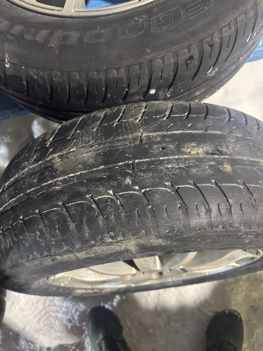 Комплект дисков с шинами