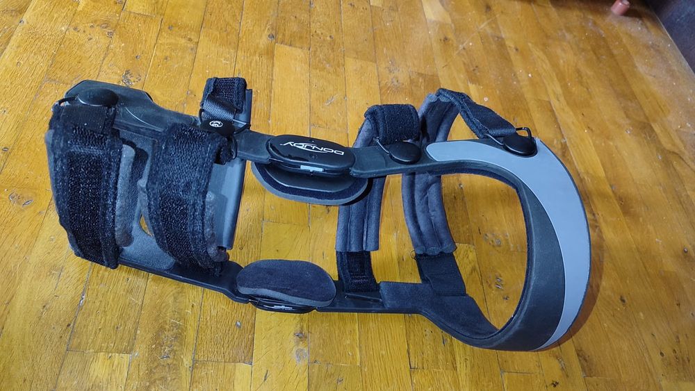 Orteza genunchi DonJoy stangul