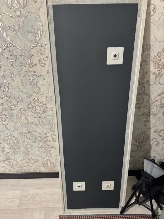 Зеркало настенное