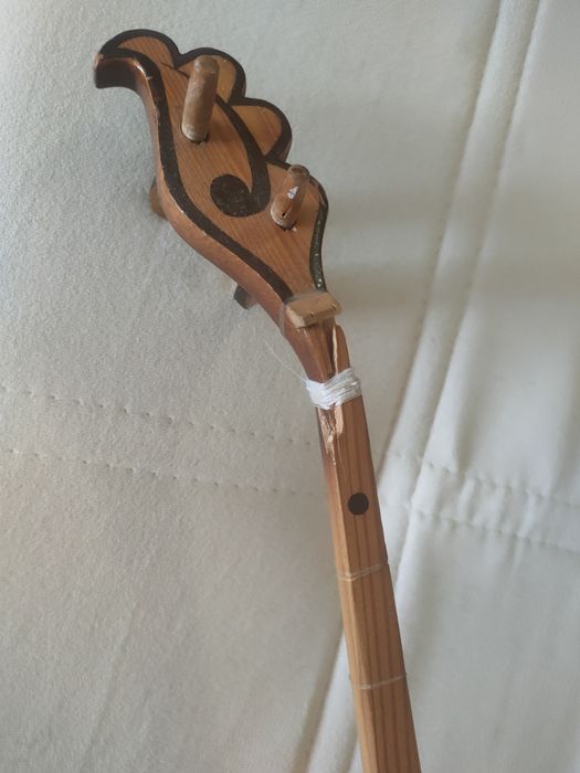 Домбыра домбыра требует ремонт