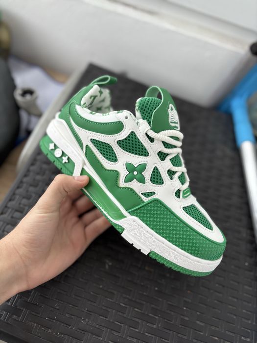 Noi! LV Skate 39-40.