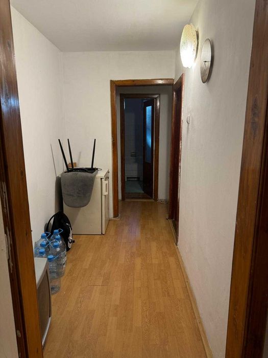 apartament 3 camere decomandat de inchiriat