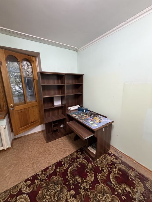 Отдам даром шкафы стол кровать