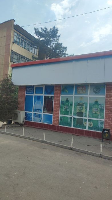 Продается магазин на автобуной остановке