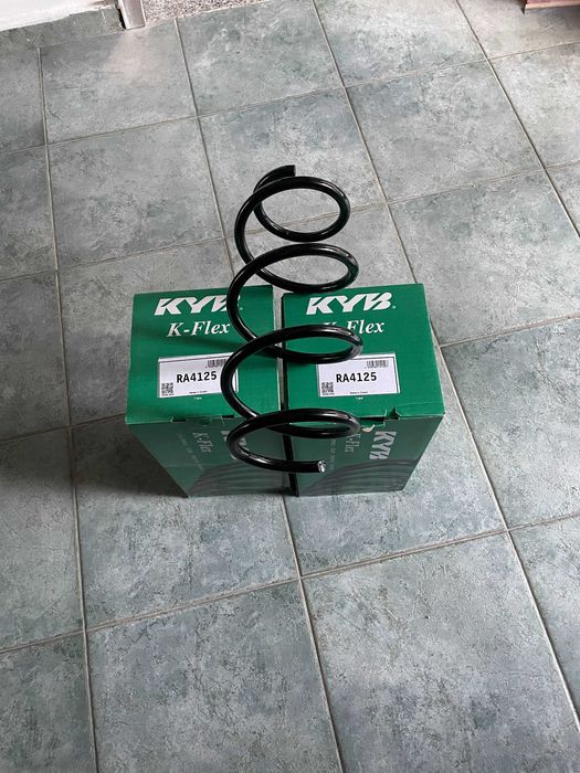 НОВИ  пружини  KYB - RA 4125 VW SKODA