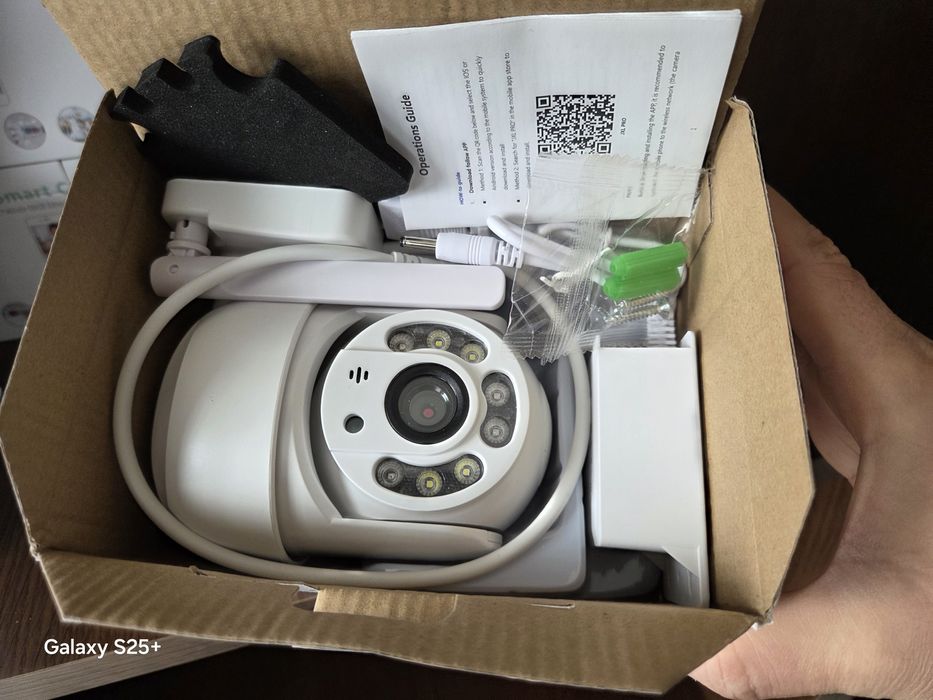 Set de 4 camere supraveghere wi-fi