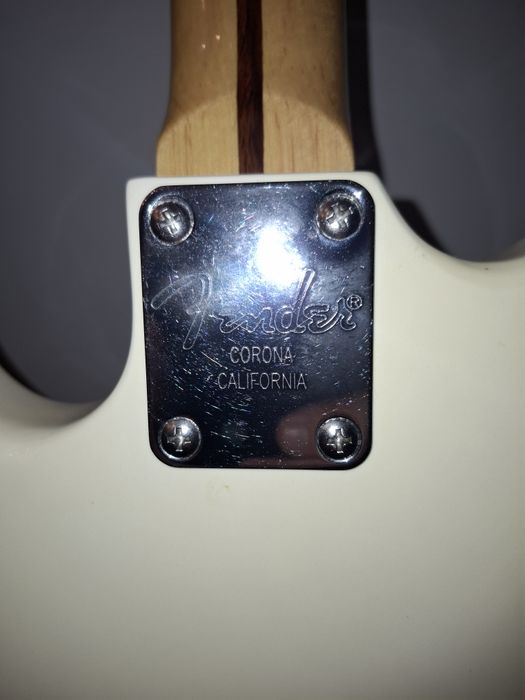 Злектрогитара Fender Stratocaster.