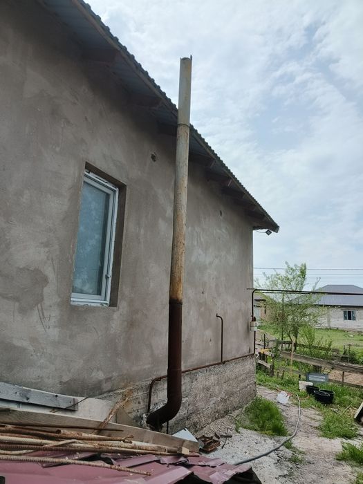 Продам печь на твордом топливе горит )