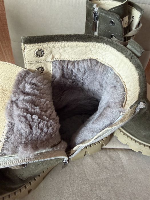 Продам зимние ботинки