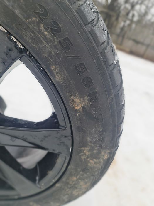 Set 4 roți 17’’ (jante + cauciucuri iarnă) 225/55 R17