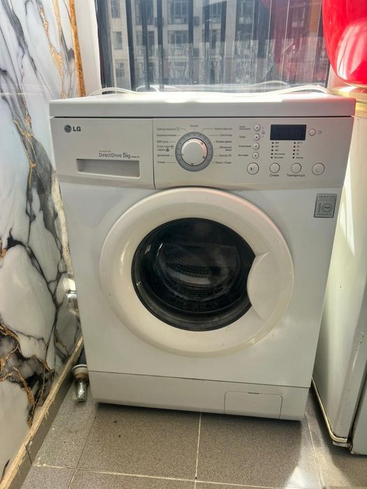 Стиральная машина продам